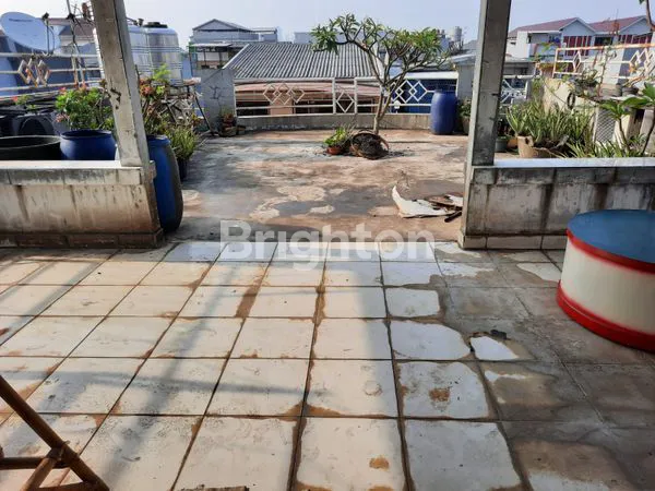 image RUKO SIAP HUNI DI JAKARTA BARAT, LT 72 LB 160 (4)