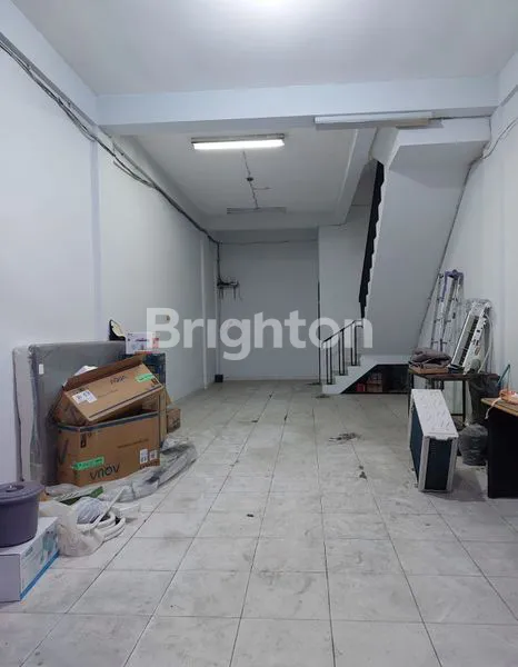 image RUKO SIAP HUNI DI JAKARTA BARAT, LT 72 LB 160 (1)