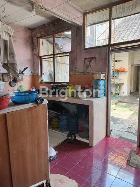 image DIJUAL RUMAH KOST STRATEGIS DI MALANG, DEKAT UB & POLINEMA - HUNIAN DAN INVESTASI YANG MENJANJIKAN (6)