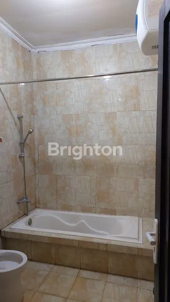 image RUMAH SEMI FURNISH PESONA KHAYANGAN DEPOK JAWA BARAT (7)