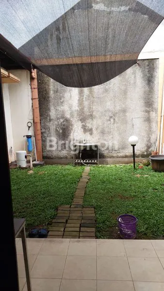 image RUMAH SEMI FURNISH PESONA KHAYANGAN DEPOK JAWA BARAT (4)