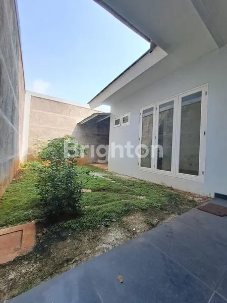 image RUMAH MEWAH 2 LANTAI, LT 138M² DI CLUSTER DEPAN (6)