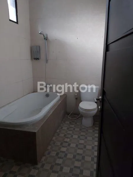 image RUMAH CLUSTER 2 LANTAI DI AREA MANAHAN TENGAH KOTA SOLO, ONE GATE SYSTEM, CCTV & SECURITY 24 JAM (4)