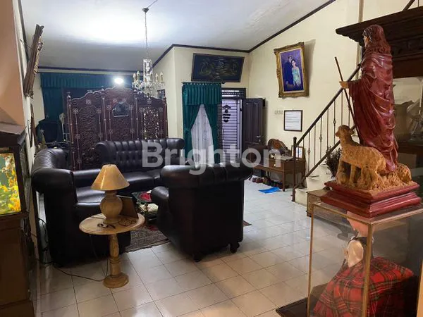 image RUMAH CANTIK SEMI FURNISHED, LT 180M² DI CIBUBUR- JAKTIM (5)