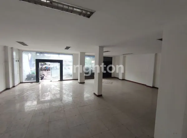 image RUKO GANDENG JALAN PANJANG AREA KOMERSIL DAN PERKANTORAN KEBON JERUK JAKARTA BARAT (2)