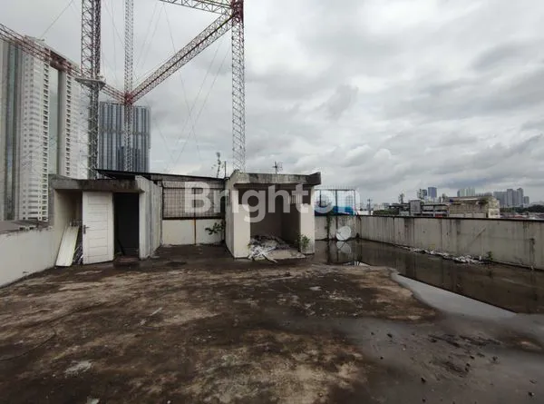 image RUKO GANDENG JALAN PANJANG AREA KOMERSIL DAN PERKANTORAN KEBON JERUK JAKARTA BARAT (8)