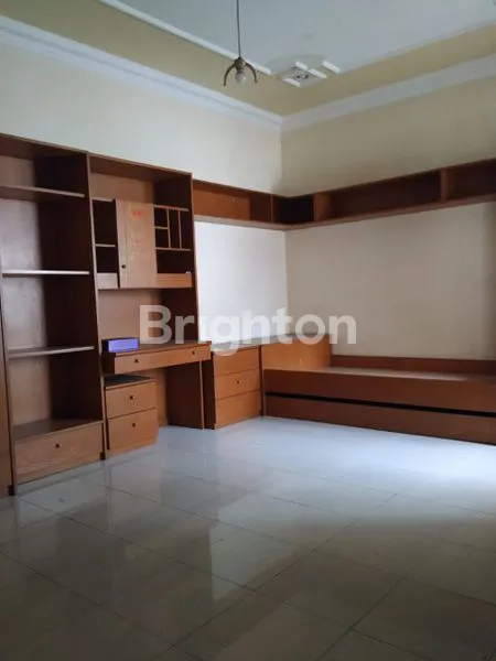image RUMAH BESAR BEBAS BANJIR KEDOYA PERMAI KEBON JERUK JAKARTA BARAT (7)