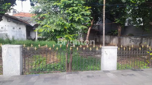 image LOKASI PREMIUM: TANAH LUAS 832M² SHM, AKSES TOL & FASILITAS LENGKAP (2)