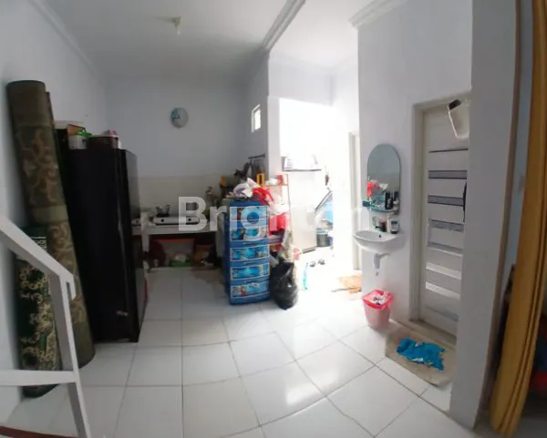 image RUMAH STRATEGIS CIBUBUR, 2 KT + MEZANIN, SHM (4)