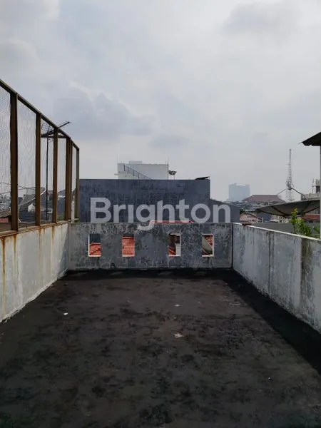 image RUKO 3,5 LANTAI SIAP USAHA, SHM, JELAMBAR, JAKARTA BARAT. (4)