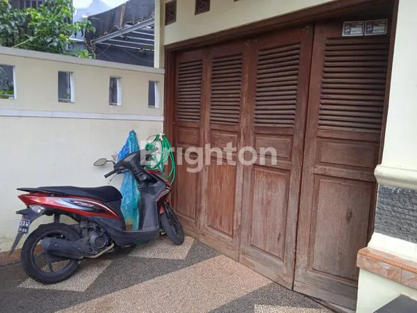 image RUMAH STRATEGIS DEKAT KAMPUS UI BEJI DEPOK (3)
