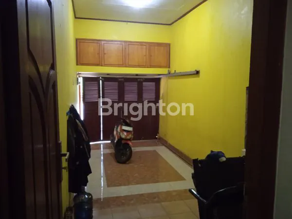 image RUMAH STRATEGIS DEKAT KAMPUS UI BEJI DEPOK (5)