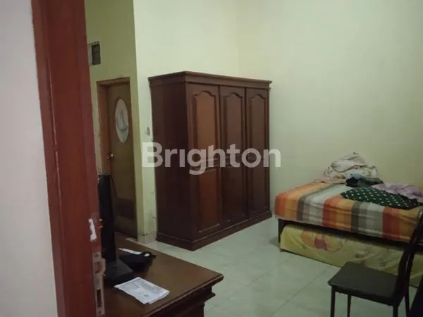 image RUMAH STRATEGIS DEKAT KAMPUS UI BEJI DEPOK (8)