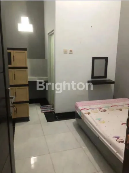 image DIJUAL RUMAH KOS FURNISHED AKTIF 20 KAMAR SIAP HUNI KAMAR MANDI DALAM MASING MASING AREA KEPANJEN STRATEGIS DEKAT AREA KOMERSIAL DAN SELANGKAH KE AREA INDUSTRIAL KABUPATEN MALANG  (4)