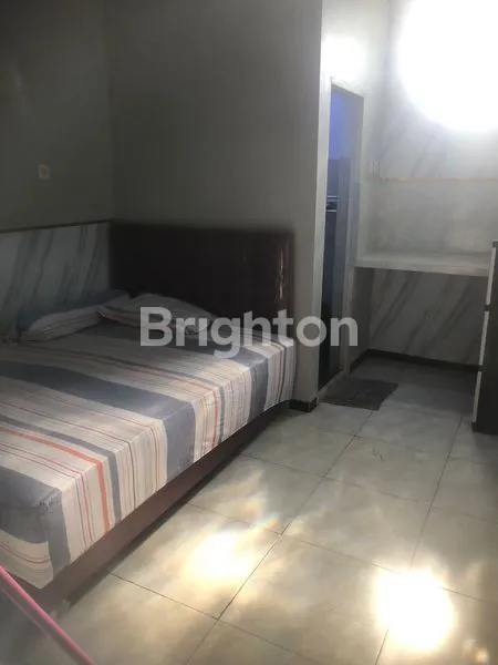 image DIJUAL RUMAH KOS FURNISHED AKTIF 20 KAMAR SIAP HUNI KAMAR MANDI DALAM MASING MASING AREA KEPANJEN STRATEGIS DEKAT AREA KOMERSIAL DAN SELANGKAH KE AREA INDUSTRIAL KABUPATEN MALANG  (3)