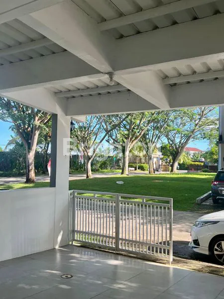 image RUMAH MEWAH 2 LANTAI FULL FURNISH DEKAT PANTAI BATAKAN (3)