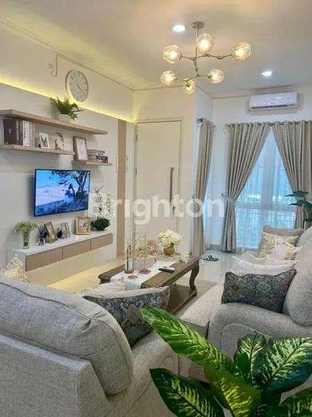 image RUMAH MEWAH 2 LANTAI FULL FURNISH DEKAT PANTAI BATAKAN (2)