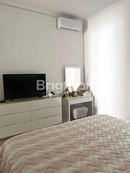 image RUMAH MEWAH 2 LANTAI FULL FURNISH DEKAT PANTAI BATAKAN (8)