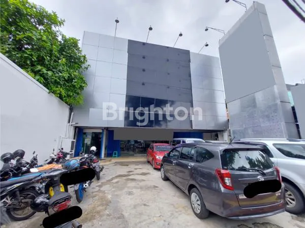 DIJUAL GEDUNG DI KEMAYORAN DENGAN HARGA DIBAWAH NJOP