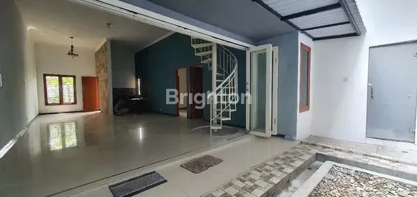 image RUMAH SIAP HUNI RUNGKUT MENANGGAL STRATEGIS DEKAT UPN (3)
