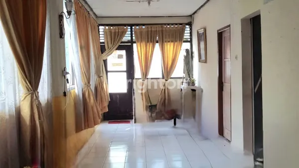image RUMAH 289M2 DI SALEMBA TENGAH, JAKARTA PUSAT, SHM (8)
