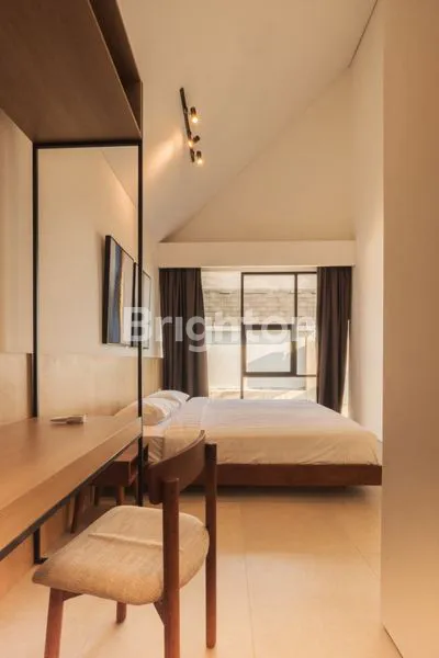 image NEW MODERN LUXURY 3-BEDROOM VILLA FOR RENT – UBUD (4)