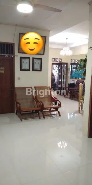 image RUMAH 2 LANTAI NYAMAN DI PESANGGRAHAN (1)