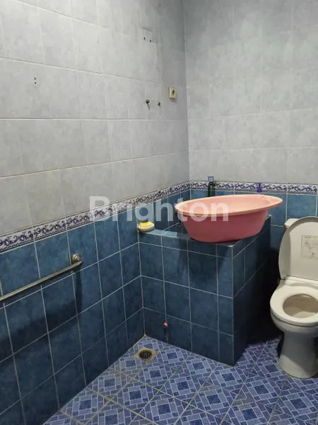 image HUNIAN LUAS DI JELAMBAR, 3 KT & SHM, IDEAL USAHA (4)