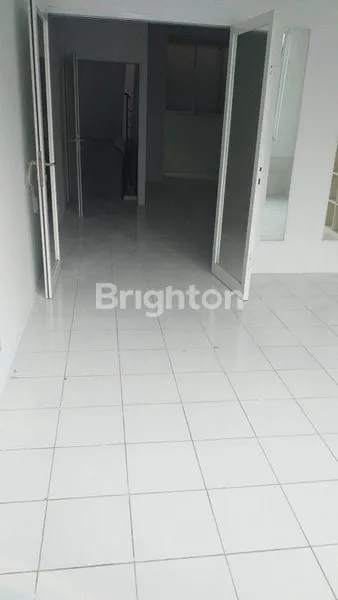 image RUKO SIAP HUNI DI JELAMBAR, 4 LANTAI LUAS 276M² (4)