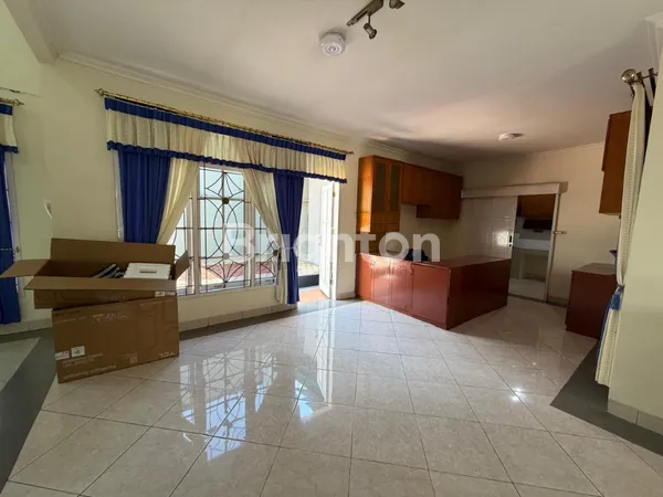 image SEWA RUMAH MEWAH DI LINGKUNGAN ELITE BALIKPAPAN BARU  (4)