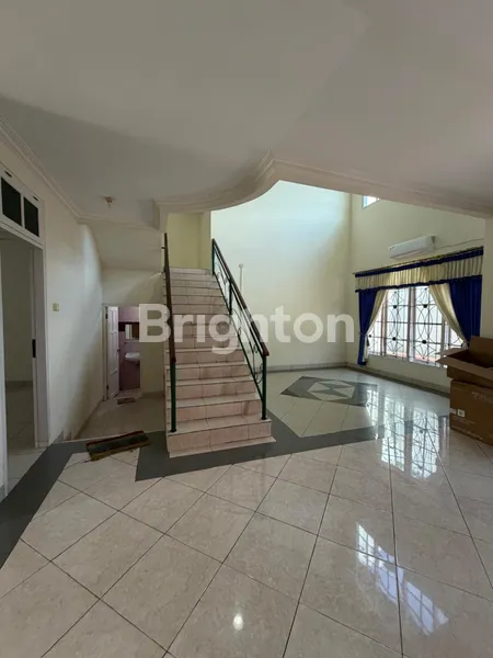 image SEWA RUMAH MEWAH DI LINGKUNGAN ELITE BALIKPAPAN BARU  (6)