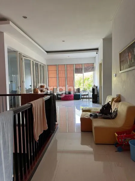 image PAKUWON INDAH RUMAH SIAP HUNI SELANGKAH DARI MALL BAGUS MINIMALIS (7)