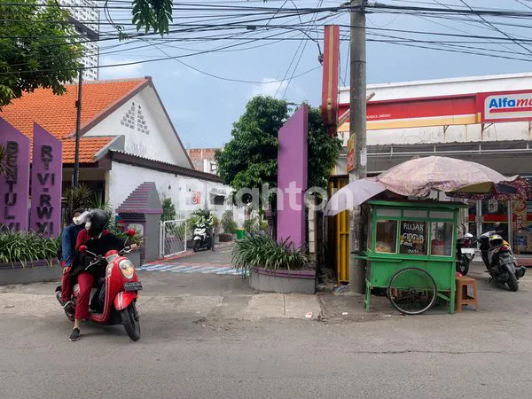 image DIJUAL RUMAH BENDUL MERISI LOKASI STRATEGIS 0 JALAN RAYA (3)