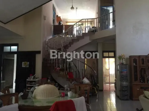 image RUMAH MANYAR REJO, LOKASI STRATEGIS PUSAT KOTA, DINGIN HADAP SELATAN, DEKAT PUSAT PERBELANJAAN PERKANTORAN TEMPAT IBADAH  (5)