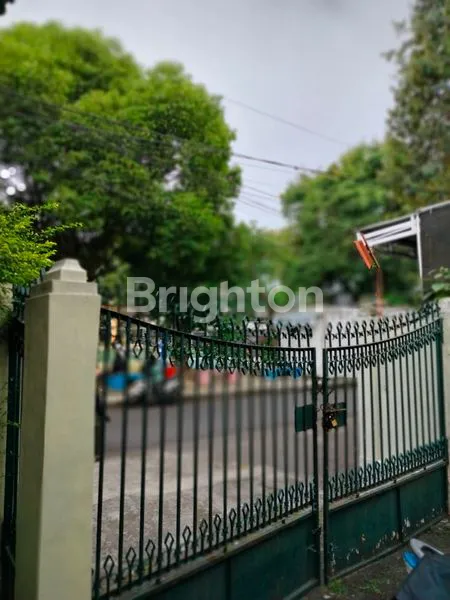 image RUMAH SECOND DIATAS TANAH  LUAS & ADA TAMAN STRATEGIS LOKASI PREMIUM SAYAP SURAPATI DI SADANG SERANG BANDUNG (2)