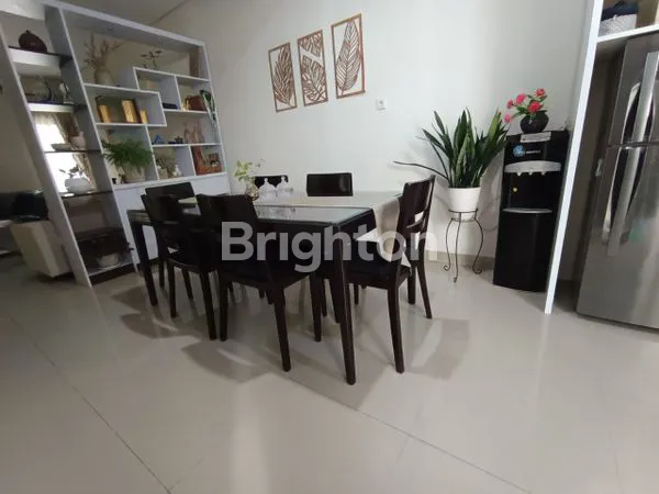 image RUMAH HOOK 2 LANTAI DI CARANI RESIDENT 2  TANGERANG SELATAN — MEWAH, STRATEGIS, DAN NYAMAN BANGET! \UD83C\UDFE1 (5)