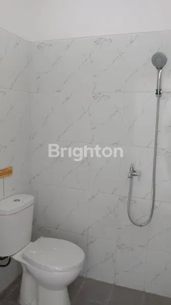 image RUMAH 500 JUTAAN DEKAT SURABAYA LOKASI GEDANGAN FREE ALL BIAYA  (8)