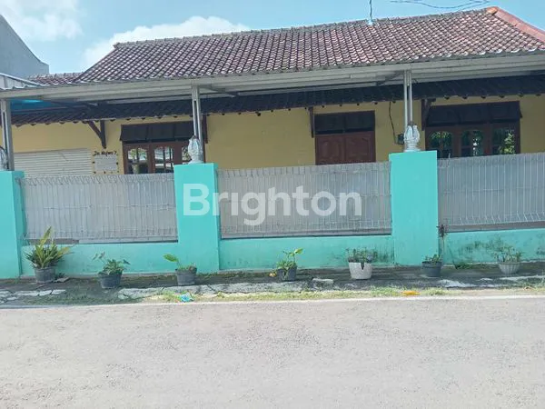 image SEWA RUMAH 3 KT DI SOLO, AKSES MUDAH KE SEKOLAH & RS (1)