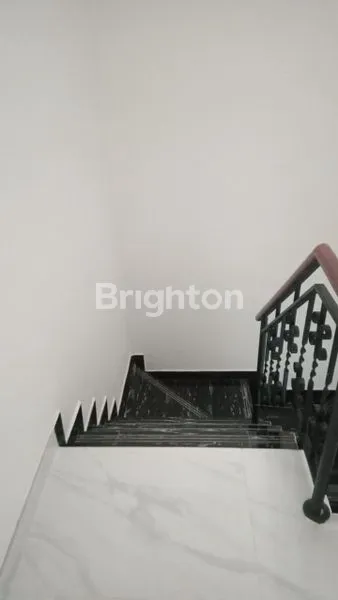 image DIJUAL RUMAH FULL RENOVASI – KOTA WISATA CIBUBUR\\\\NCLUSTER AMSTERDAM \\\\U2728\\\\UD83C\\\\UDFE1 (6)