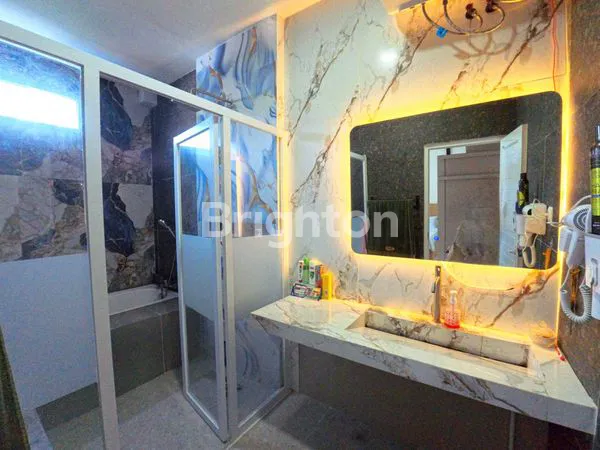 image RUMAH FURNISH DUTAMAS JELAMBAR 2 LT KEAMANAN 24JAM JAKARTA BARAT (8)