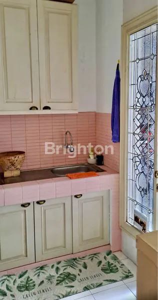 image DIJUAL RUMAH CANTIK DAN ASRI DI SEKTOR 5 BINTARO JAYA. LOKASI STRATEGIS DEKAT KAMPUS STAN, BEBAS BANJIR, MUDAH DIAKSES KE BERBAGAI FASILITAS DI BINTARO JAYA (6)