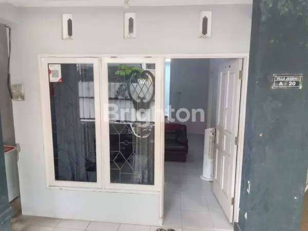 image DIJUAL CEPAT RUMAH DI VILLA JASMINE I (8)