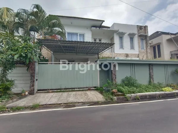 image RUMAH NYAMAN BERNUANSA VILLA — KOLAM PRIBADI DI KUTA SELATAN (1)