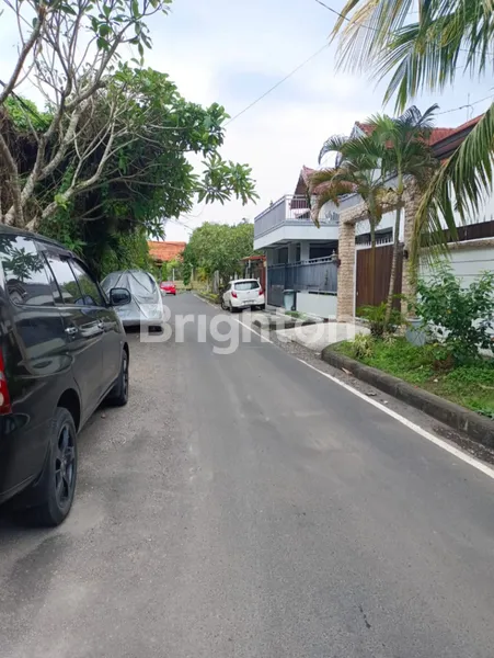 image RUMAH NYAMAN BERNUANSA VILLA — KOLAM PRIBADI DI KUTA SELATAN (2)