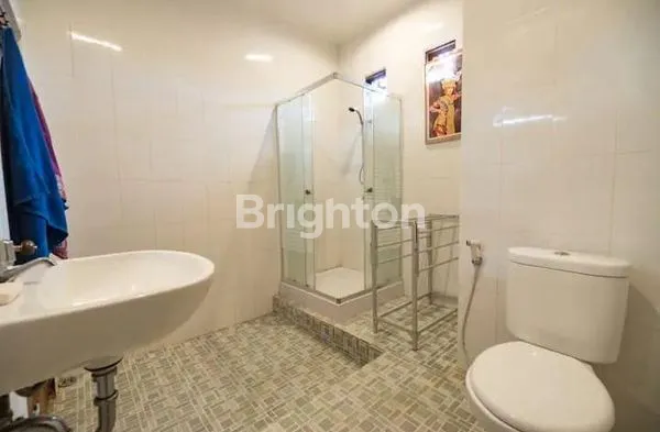 image VILLA 300 METER 2 LANTAI DI DAERAH PEJENG KAWAN, TAMPAK SIRING, GIANYAR BALI (4)