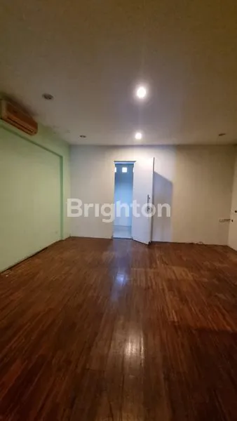 image DI SEWAKAN 2 RUKO JEJER DI SUKOMANUNGGAL SURABAYA BARAT (5)