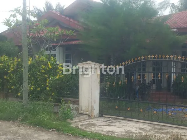 image RUMAH LUAS 625M² DI MEDAN BARU, STRATEGIS DEKAT FASILITAS (5)