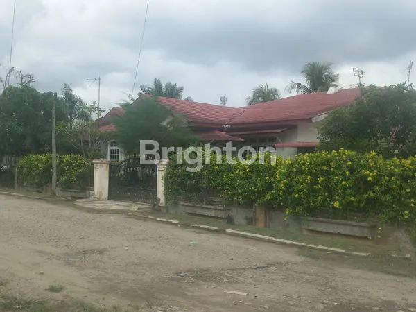 image RUMAH LUAS 625M² DI MEDAN BARU, STRATEGIS DEKAT FASILITAS (2)
