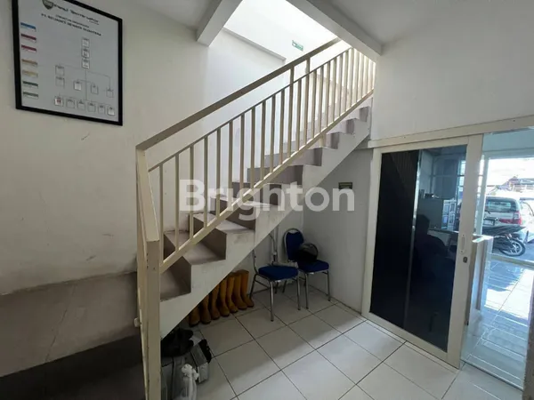 image DI JUAL RUKO DI JALAN RAYA GUNUNG ANYAR WIGUNA DKT PELAYARAN PURIMAS MERR UPN (2)