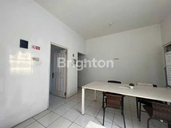 image DI JUAL RUKO DI JALAN RAYA GUNUNG ANYAR WIGUNA DKT PELAYARAN PURIMAS MERR UPN (5)